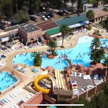 Campsite Mobilhome 6 Personnes *